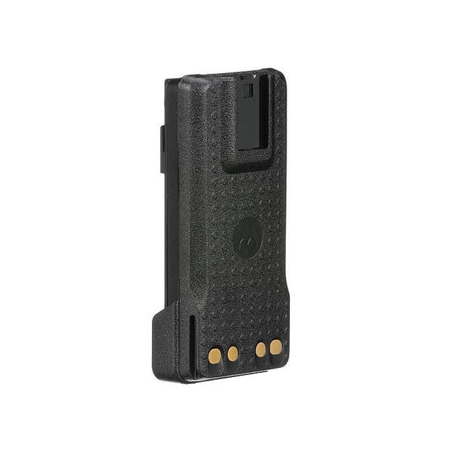 Přední pohled na černou baterii Motorola PMNN4543 s texturou, logem Motorola a vodivými kontakty ve spodní části.