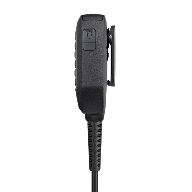 Boční pohled na velký oddělený reproduktor s mikrofonem Motorola PMMN4140 IMPRES RM760 s klipem a PTT tlačítky.