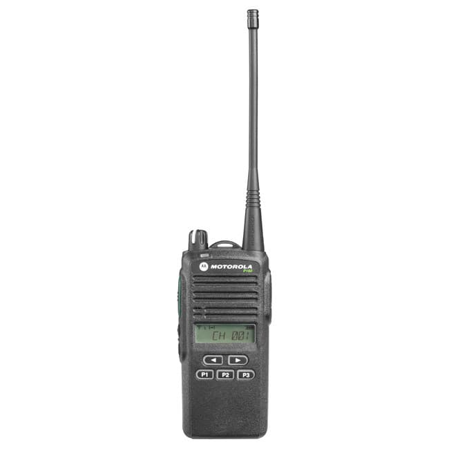 Pohled zepředu na radiostanici Motorola P165 UHF s antenou, displejem s nápisem "CH 001" a programovatelnými klávesami P1, P2, P3.