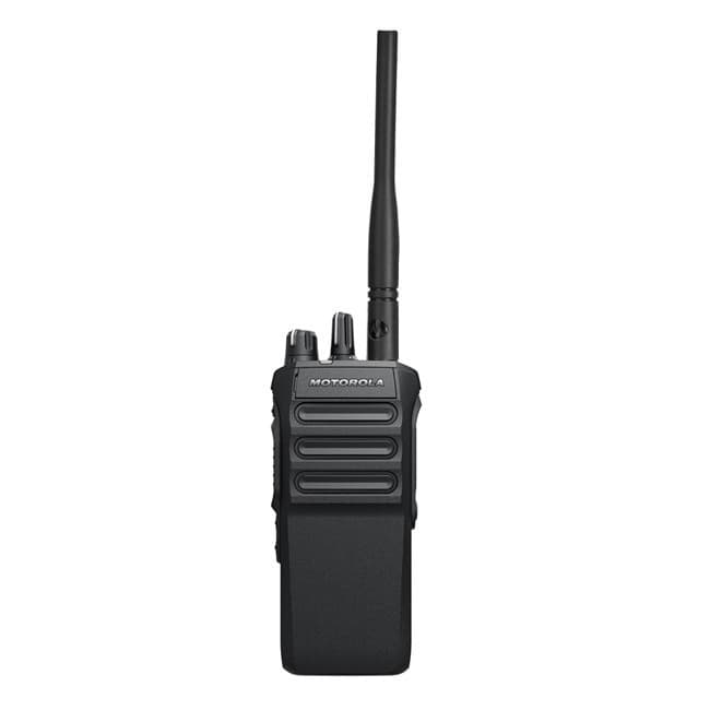Boční pohled na radiostanici Motorola MOTOTRBO™ R7 NKP z levé strany s anténou, bez displeje a klávesnice.