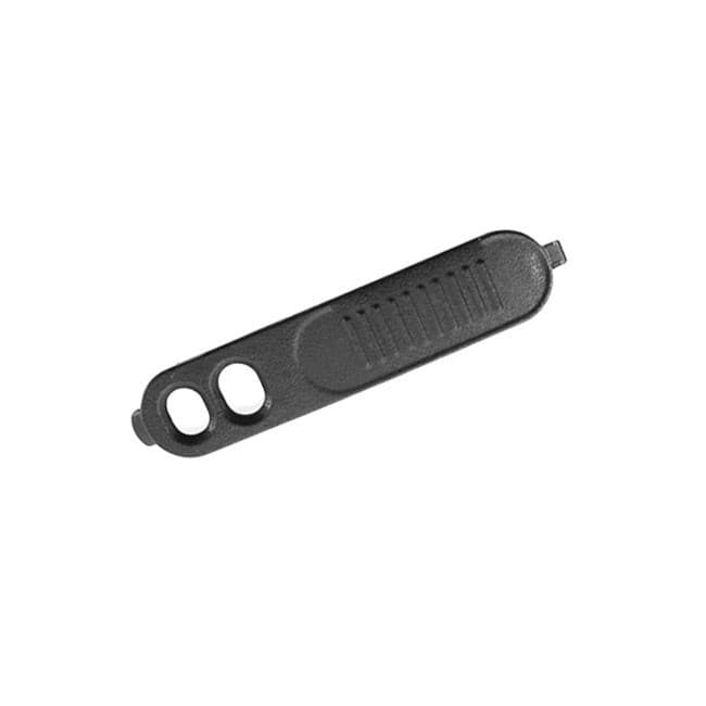 Detailní pohled shora na černý PTT hmatník 4586439Z01 pro radiostanice Motorola CP040, s otvory pro upevnění a rýhováním pro lepší úchop. Je určen pro snadnou výměnu.