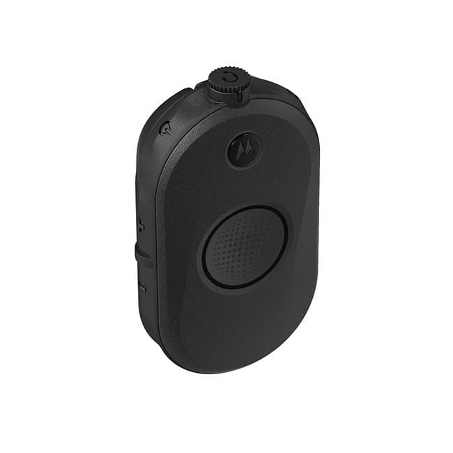 Horní pohled na radiostanici Motorola CLP446e s otočným voličem hlasitosti/kanálu a PTT tlačítkem.