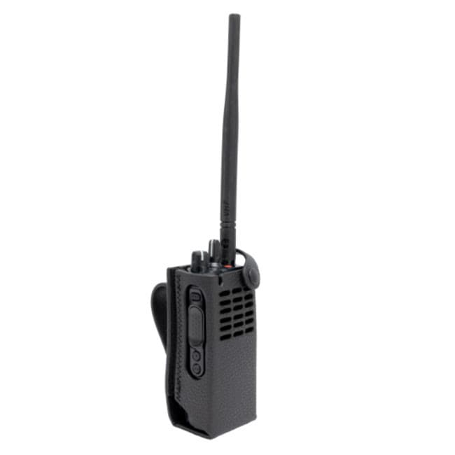Radiostanice Motorola R7 s anténou v pouzdře PMLN8304, pohled shora na perforaci pro reproduktor a ovládací prvky.