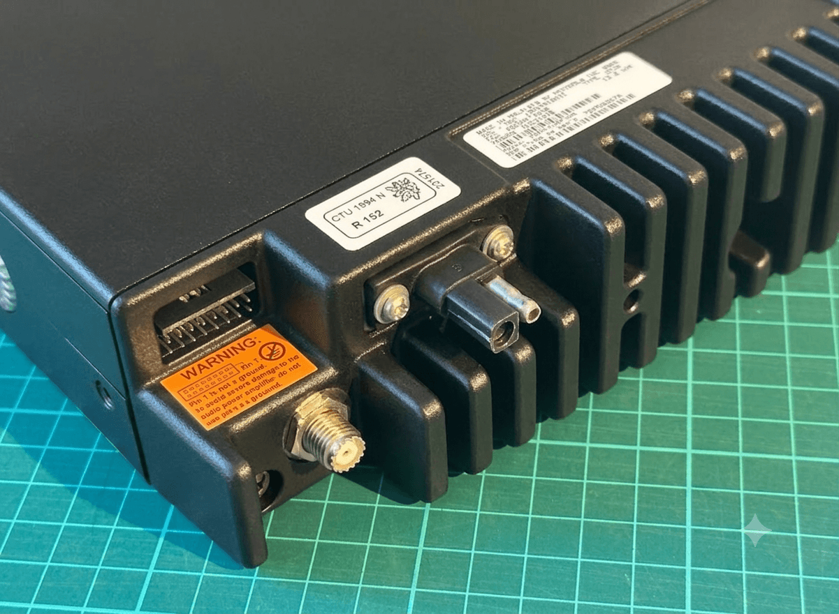 Zapojení externího konektoru GM300, GM360, GM340, CM řada ...